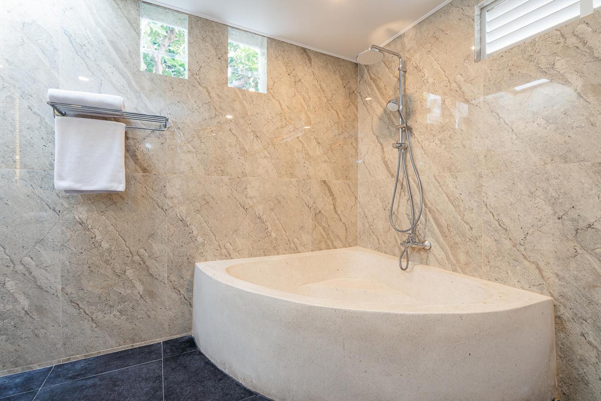 Green Garden Seminyak Villa Екстер'єр фото